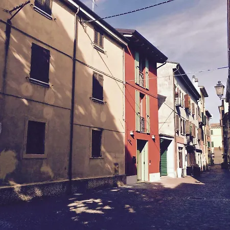 Rossosalvia Bed & Breakfast Peschiera del Garda