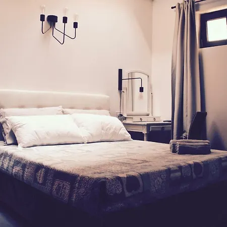 Bed & Breakfast Rossosalvia *
